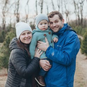 Meet your Posher, Dina